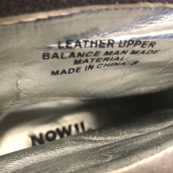 NOW!! Leather upper gray heeled booties with silver lining piping and bow - Picture 8 of 8